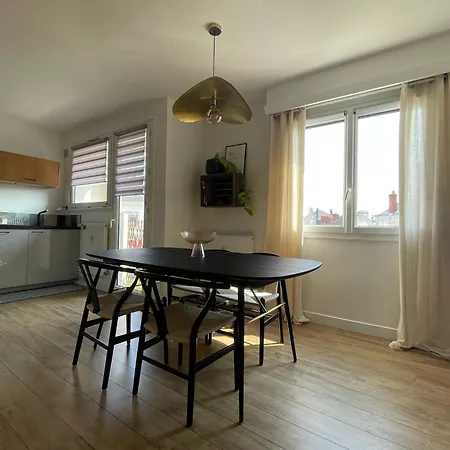 Apartment T3 Hyper Centre Parking Prive Vue Chateau