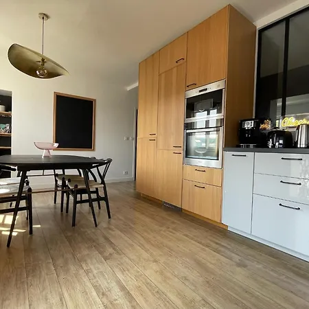 Apartment T3 Hyper Centre Parking Prive Vue Chateau Saumur